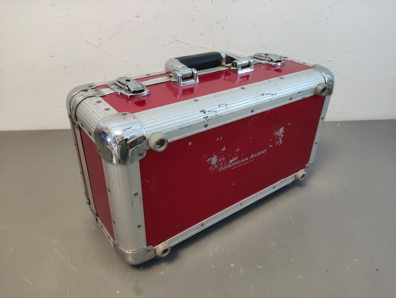 maleta cds dj musica metal 26x46x19 1u